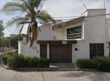 Casa de 5 habitaciones, Tulancingo de Bravo · Casa en Tulancingo, Hidalgo. ¡Súper Precio!