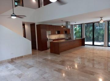 293d3b6b74f1f36ea18c973afcbc8e6775fb898c9b0ebbc3f2b3e917d2b39b38 · Casa en Renta en Chuburna de Hidalgo Merida