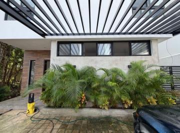 Casa de 3 habitaciones, Benito Juárez · Casa en Renta en Aqua Residencial, Cancún | 3 Recámaras | Alberca Privada