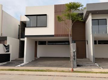 Casa de 4 habitaciones, León · Residencial Mayorca | Casa en Venta 302.97 m² | Sur de León