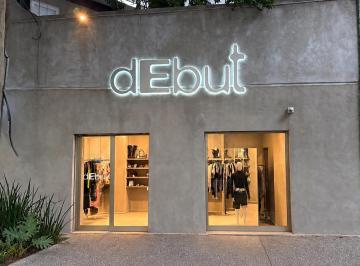 Local comercial , Cuauhtémoc · 50 m² a Pasos de Laguna y Jardín Pushkin