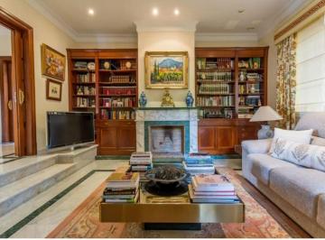 Casa de 4 habitaciones, Gustavo A. Madero · Casa de 360 m² con 4 Recámaras en Venta en Lindavista Sur