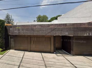Casa de 5 habitaciones, Alvaro Obregón · Venta de Casa en Colegio 211, Jardines del Pedregal, Álvaro Obregón