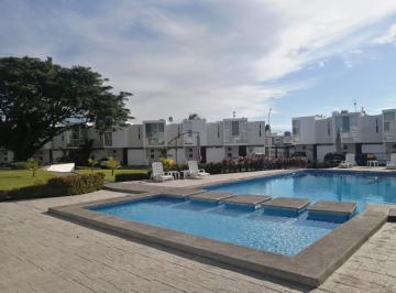 Casa en condominio Renta de 3 habitaciones · Casa en Renta de 3 Recámaras con Amplio Jardín “ Arrecifes Residencial”