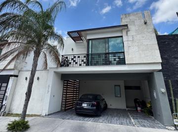 Casa de 3 habitaciones, García · Renta de Casa en García