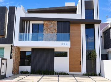 Casa de 4 habitaciones, Querétaro · Distinción en Cada Espacio - Colinas de Juriquilla, Querétaro