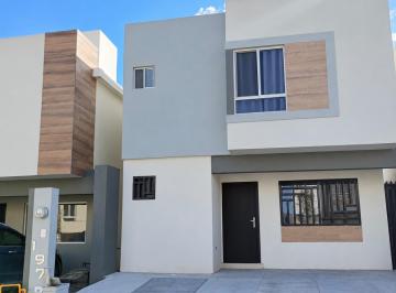 Casa de 3 habitaciones, Saltillo · Casa Para Estrenar en Renta
