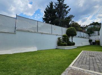 Casa · 215m² · 4 Recámaras · 2 Estacionamientos · Casa en Venta en San Juan Totoltepec en Fraccionamiento Cerrado, a Unos Minutos de Ciudad Satelite
