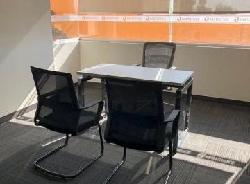 Oficina , Tlajomulco de Zúñiga · Oficina Privada Amueblada con Servicios Incluidos en Plaza La Gourmetería