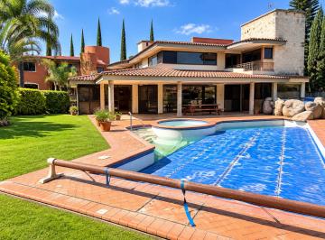 Casa de 4 habitaciones, Atlixco · Residencia en El Cristo - 1,070 m² de Terreno - Frente Al Campo de Golf