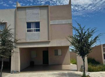 Casa · 195m² · 3 Recámaras · 2 Estacionamientos · Casa en Renta en Fracc La Amistad Residencial, Escobedo Nl