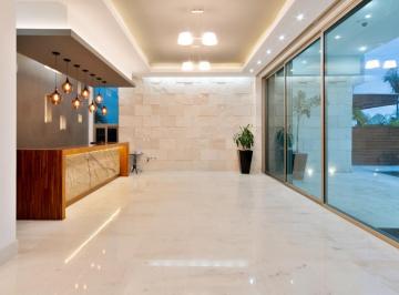 Casa · 800m² · 3 Recámaras · 5 Estacionamientos · Venta Casa Los Canales Puerto Cancun