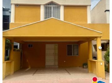 Foto 1 · Casa en Renta en Cerradas de Anahuac, Escobedo