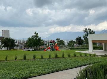 1 · Terreno en Venta Cumbres Santoral II