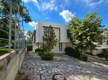 Casa de 4 habitaciones, Zapopan · Casa en Venta en Coto Pino en Bosques Vallarta Zapopan