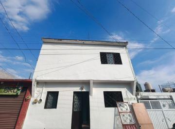 Casa de 4 habitaciones, Jiutepec · En Venta Casa Sola en Civac