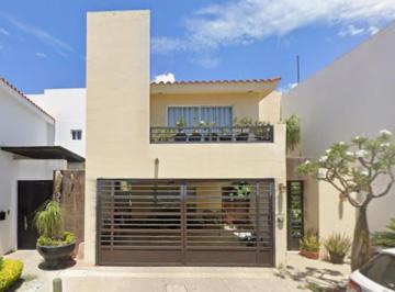 Casa de 3 habitaciones, Sinaloa · Venta de Casa en Los Mochis, Sinaloa.