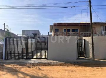 Casa · 126m² · 3 Recámaras · 4 Estacionamientos · Casa en Renta en Ejido Chapultepec, Ensenada, Baja California