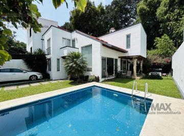Casa · 216m² · 3 Recámaras · 2 Estacionamientos · Casa en Venta en Fraccionamiento Junto Al Río, Temixco, Morelos…clave 6420