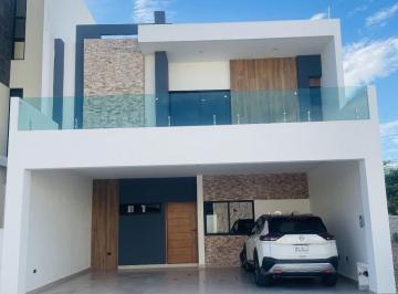 Casa de 4 habitaciones, Mazatlán · Casa en Venta en Mazatlan, Residencial Sonterra I Oportunidad de Precio
