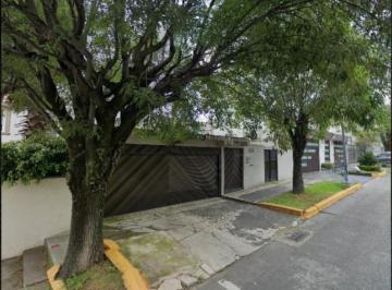 Casa de 4 habitaciones, Naucalpan de Juárez · Casa en Venta en Ciudad Satelite Naucalpan de Juarez Edomex