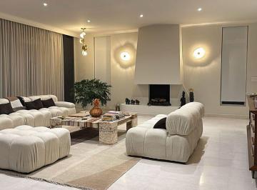 Casa de 4 habitaciones, Miguel Hidalgo · Casa en Venta en Lomas de Chapultepec