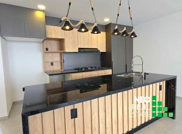 Casa de 4 habitaciones, El Marqués · Residencia en Venta en Zibata con Amenidades