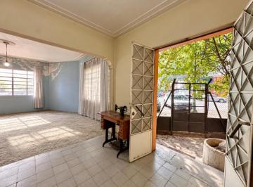 Casa de 3 habitaciones, Benito Juárez · Casa en Venta en Esquina en Portales Cerca Metro Ermita