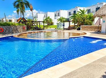 Casa en condominio · 197m² · 5 Recámaras · 2 Estacionamientos · Casa PH en Venta en Aldea Hortus, Riviera Nayarit | 5 Recamaras y Roof Garden