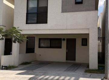 Casa · 149m² · 2 Recámaras · 2 Estacionamientos · Casa Renta en Mitras Poniente