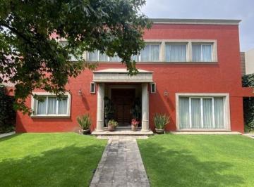 Casa en Venta en Bosque de las Lomas · Casa en Venta en Bosque de Las Lomas