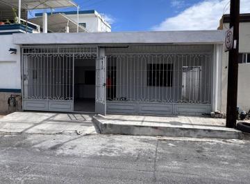 Casa de 3 habitaciones, Guadalupe · Casa en Renta en Guadalupe, Nuevo León