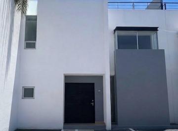 Casa en condominio de 3 habitaciones, Querétaro · Casa en Venta en Santa Fe, Juriquilla