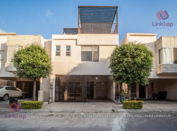 Casa · 120m² · 3 Recámaras · 2 Estacionamientos · Casa en Venta Fraccionamiento Dream Lagoons 3 Pisos Apodaca Nl