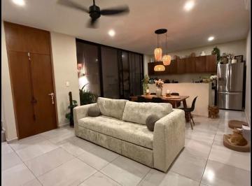 Casa de 3 habitaciones, Mérida · Townhouse en Montecristo con Alberca Privada, Roof Garden y Paneles Solares