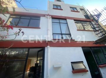 Casa · 189m² · 4 Recámaras · 1 Estacionamiento · Casa con Uso de Suelo en Coyoacan Ciudad de Mexico