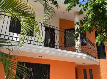 Casa de 4 habitaciones, Mérida · Casa Renovada Parcialmente en Renta | Francisco de Montejo, Mérida