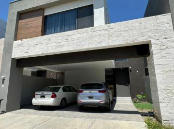 Casa de 3 habitaciones, Santiago · Casa en Venta en Amara Residencial, Carretera Nacional, Santiago, N. L.