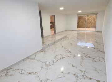 Casa de 4 habitaciones, Zapopan · Excelente Casa en Renta en La Estancia | Remodelada | Amplios Espacios