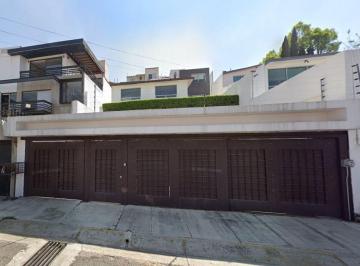 Casa de 4 habitaciones, Atizapán de Zaragoza · Casa de 300 m² con 4 Recámaras en Venta en Mayorazgos del Bosque