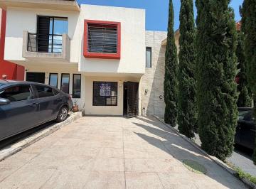 1a0c384a7d53b7e2bad35c5079766eb2fb50be853cd79f557844c0828278332b · Casa en Venta Las Terrazas | $2,232,000 | Invierte con Infonavit