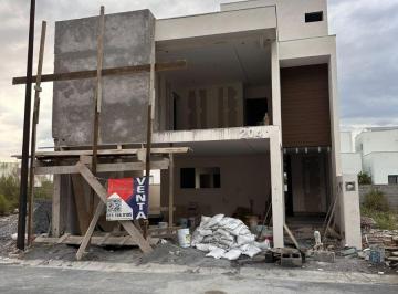 Casa de 3 habitaciones, García · Casa en Venta en García, Nuevo León