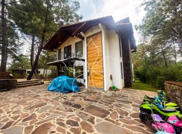 Casa de 3 habitaciones, Mazamitla · Cabaña en Venta, Mazamitla, Jalisco.