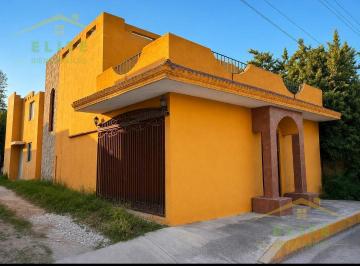 Casa · 2 Recámaras · 1 Estacionamiento · Casa en Venta Col. Hipodromo Cd. Madero