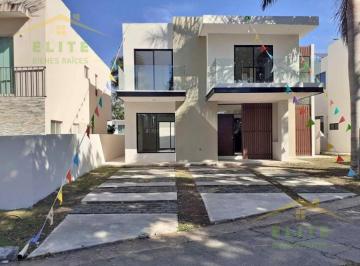 Casa · 204m² · 3 Recámaras · 2 Estacionamientos · Venta de Casas en Col Residencial Los Encinos Altamira