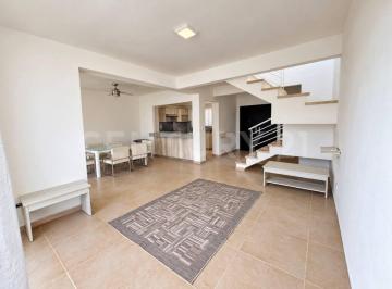 Casa · 119m² · 3 Recámaras · 2 Estacionamientos · Casa en Renta | Residencial Izamal, Polígono Sur, Cancún