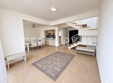 Departamento · 120m² · 3 Recámaras · 2 Estacionamientos · Casa en Renta | Residencial Izamal, Polígono Sur, Cancún