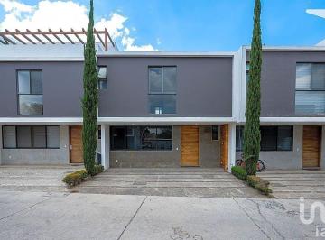 Casa · 200m² · 3 Recámaras · 3 Estacionamientos · Casa Nueva en Venta en Puerta Galicia, Los Gavilanes