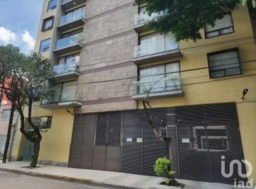 Departamento · 92m² · 3 Recámaras · 2 Estacionamientos · Venta de Departamento en Col. Merced Gómez