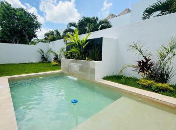 da05a6f1ecefe435de7a4d5aca6616d56e1b86f6b94896462645d3d388259ed3 · Residencia de Lujo con Alberca en Privada | Parque Natura, Mérida